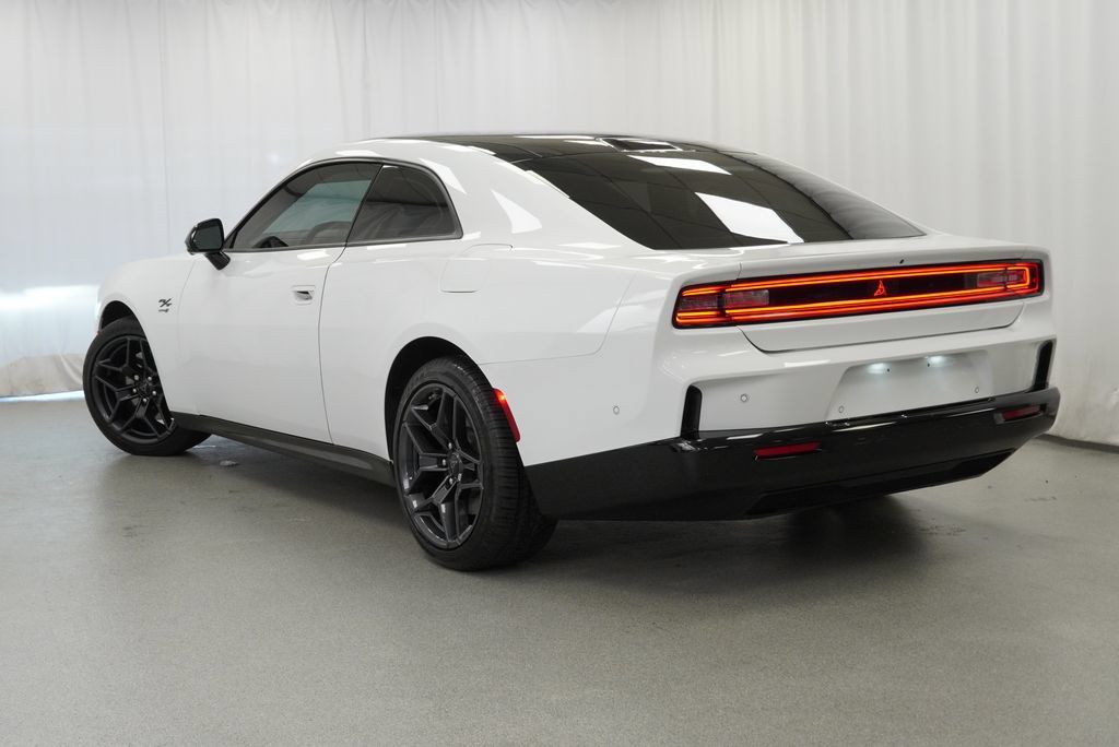 Used 2024 Dodge Charger Daytona R/T w/ Plus Group AWD/4WD image 20