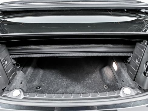 Used 2020 BMW M4 Convertible w/ Competition Package image 16