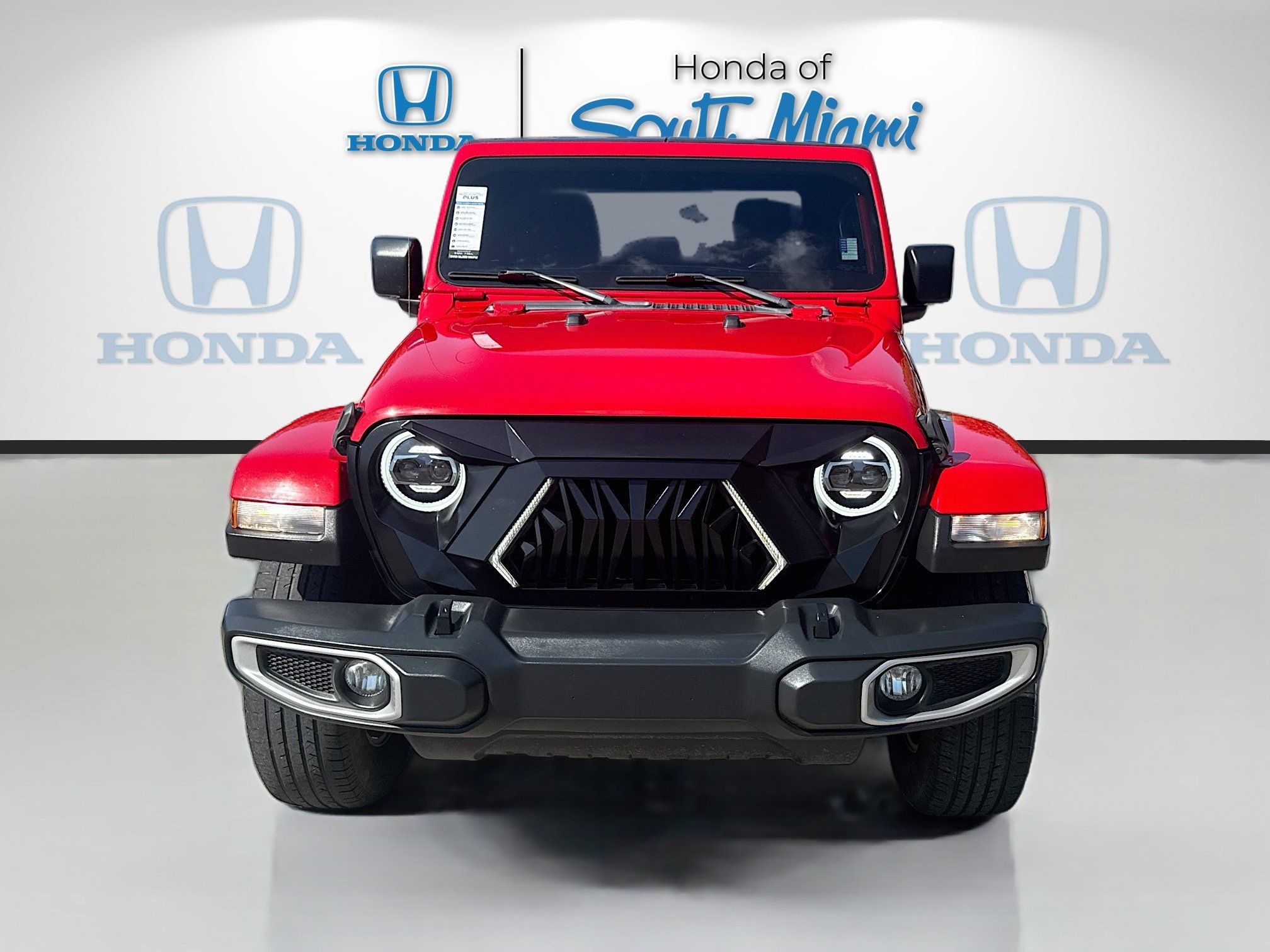 Used 2021 Jeep Gladiator Overland w/ Popular Equipment Package AWD/4WD image 2