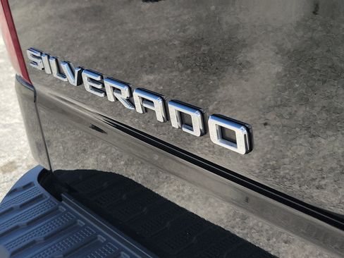 Used 2025 Chevrolet Silverado 1500 RST w/ Convenience Package II RWD image 11