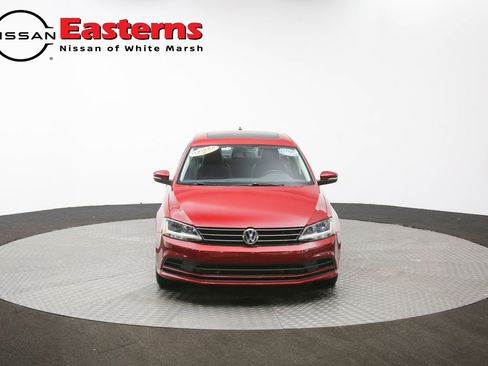 Used 2017 Volkswagen Jetta SE image 91