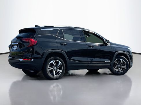 Used 2021 GMC Terrain SLT AWD/4WD image 2