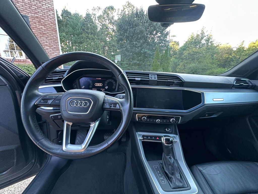 Used 2021 Audi Q3 2.0T Premium AWD/4WD image 12