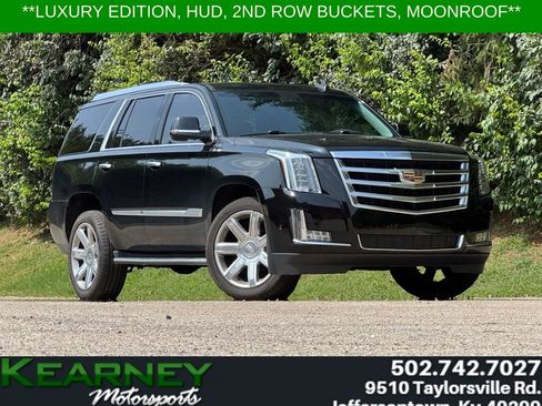 Used 2020 Cadillac Escalade Luxury AWD/4WD image 1