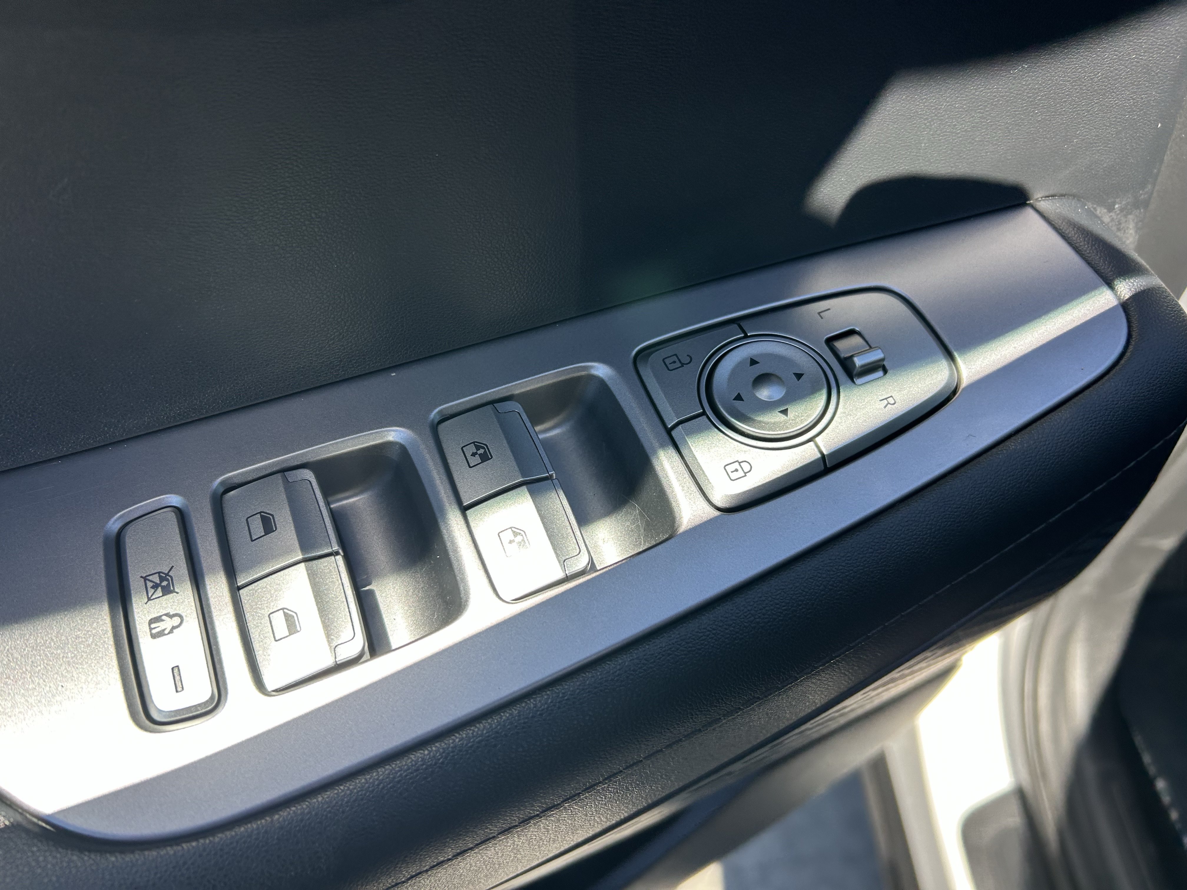 Used 2025 Hyundai Palisade SEL AWD/4WD image 19