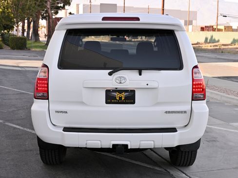 Used 2006 Toyota 4Runner Sport AWD/4WD image 6