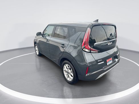 Used 2025 Kia Soul LX w/ LX Technology Package FWD image 6