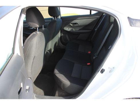 Used 2024 Nissan Sentra SV image 14