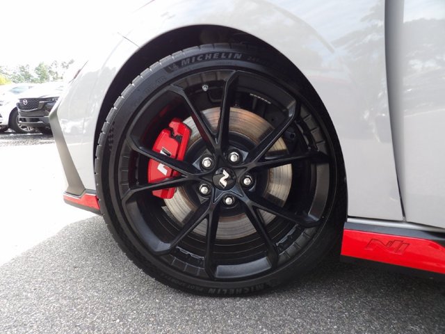 Certified 2026 Hyundai Elantra N FWD image 26