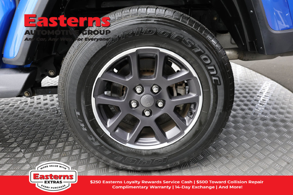Used 2021 Jeep Gladiator Overland AWD/4WD image 9