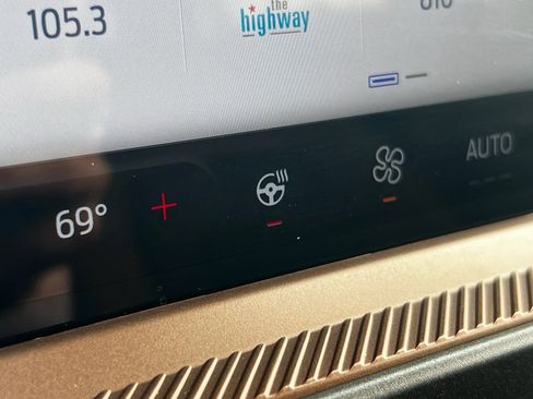 Used 2025 Ford Bronco Sport Outer Banks image 27