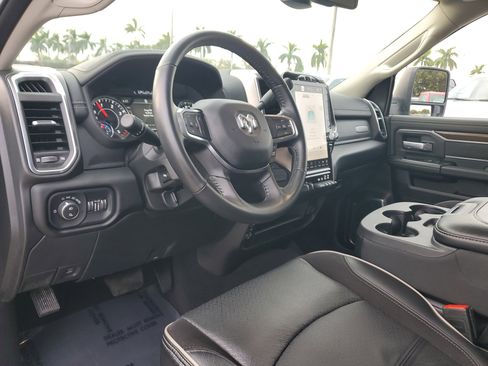 Used 2024 RAM 2500 Laramie image 9