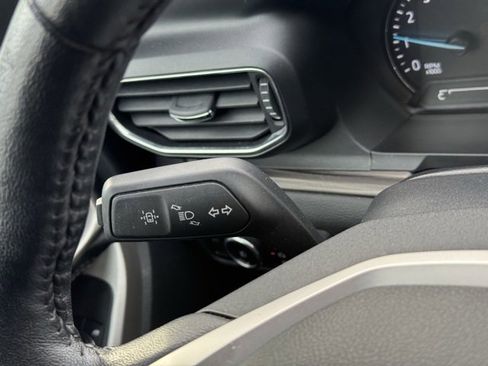 Certified 2023 Ford Explorer Limited w/ Equipment Group 301A image 25