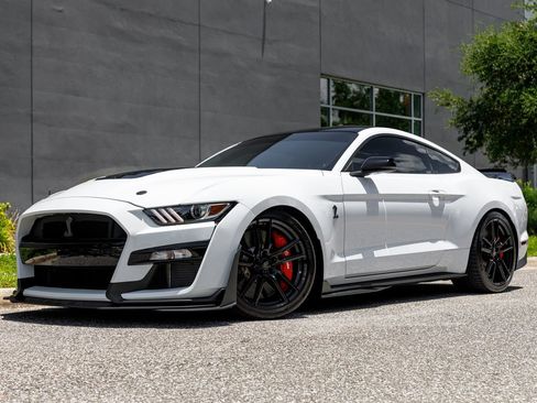Used 2022 Ford Mustang Shelby GT500 w/ Technology Package RWD image 34