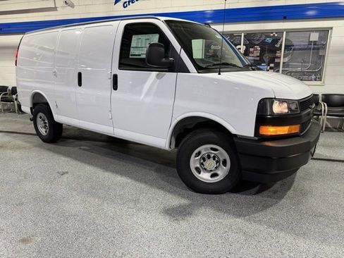 New 2025 Chevrolet Express 2500 WT w/ Enhanced Convenience Package image 2