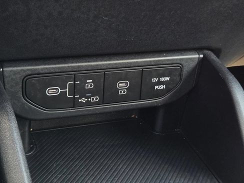 Used 2025 Kia K4 FWD image 20