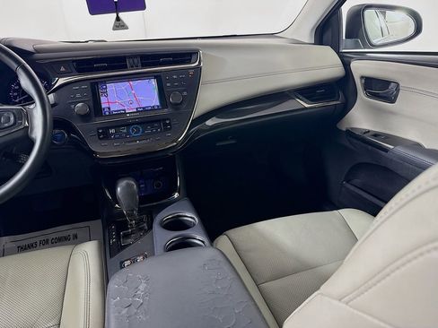 Used 2013 Toyota Avalon Limited image 28