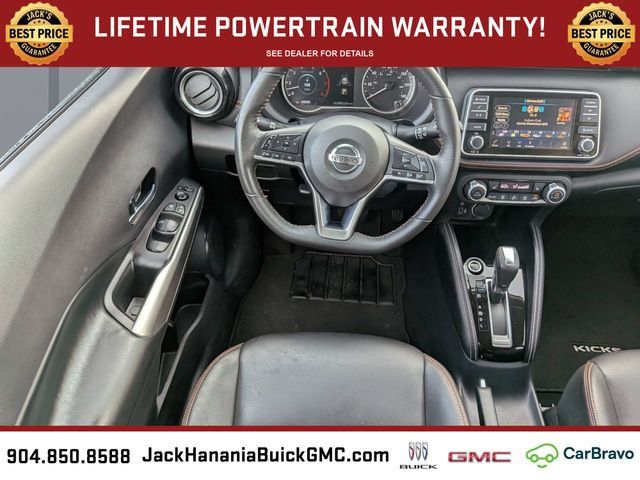 Used 2020 Nissan Kicks SR w/ SR Premium Package FWD image 17