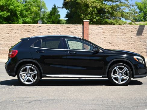 Used 2016 Mercedes-Benz GLA 250 image 4