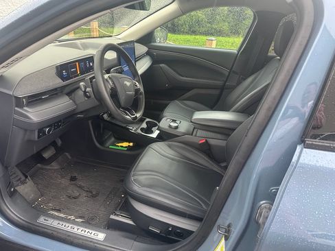 Used 2023 Ford Mustang Mach-E Premium AWD/4WD image 7