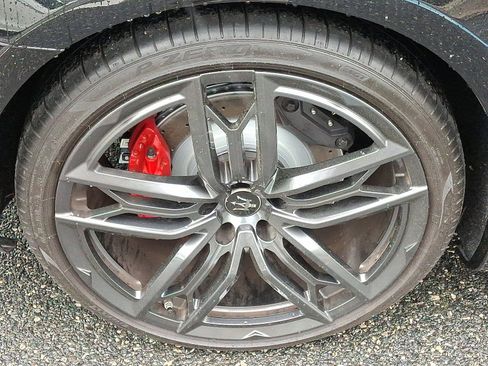 Used 2021 Maserati Quattroporte Trofeo image 8