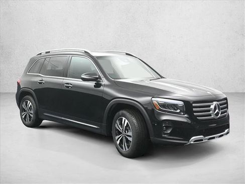 Certified 2025 Mercedes-Benz GLB 250 4MATIC image 5