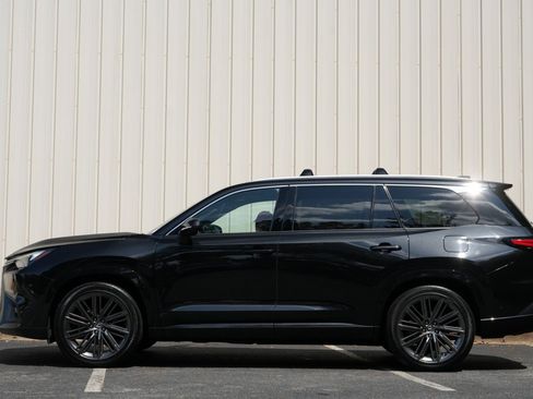 Used 2024 Lexus TX 350 AWD image 9