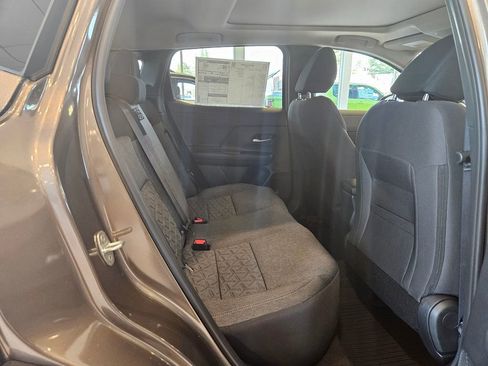 New 2026 Nissan Kicks SV w/ SV Premium Package image 28