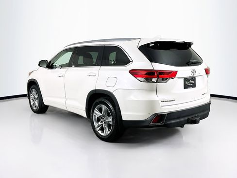 Used 2018 Toyota Highlander Limited image 5