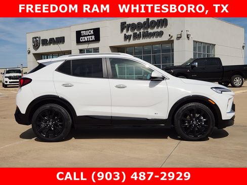 Used 2026 Buick Encore GX Sport Touring w/ Comfort Package image 4