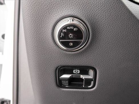 Certified 2026 Mercedes-Benz GLC 300 4MATIC image 15