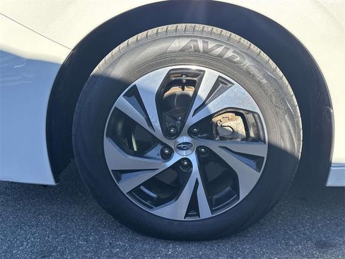 Used 2023 Subaru Legacy Premium image 9
