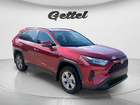 Certified 2025 Toyota RAV4 XLE w/ Convenience Package AWD/4WD image 3