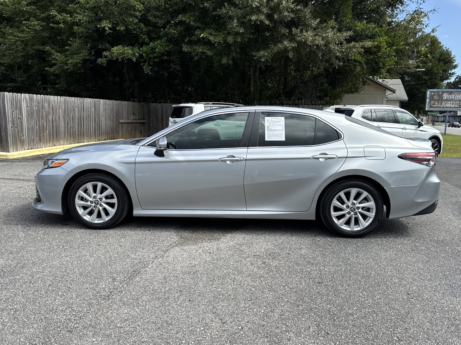 Used 2024 Toyota Camry LE w/ Convenience Package FWD image 2