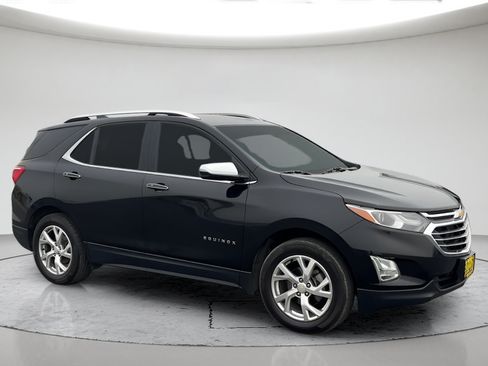 Used 2019 Chevrolet Equinox Premier AWD/4WD image 4