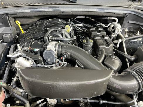 Used 2023 Dodge Durango GT AWD/4WD image 31