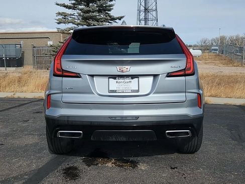 Used 2025 Cadillac XT4 Premium Luxury image 21