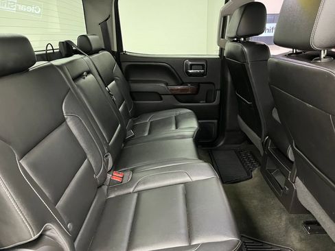 Used 2017 GMC Sierra 2500 SLE w/ HD SLE Preferred Plus Package AWD/4WD image 52