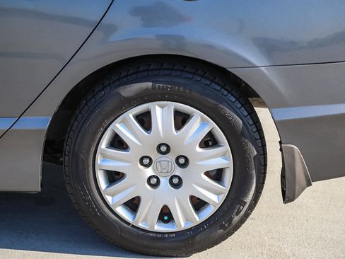 Used 2009 Honda Civic DX-VP image 13