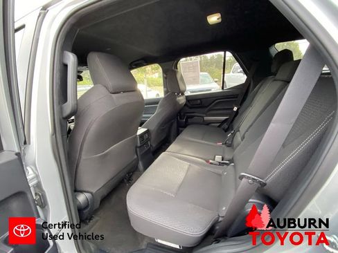 Certified 2025 Toyota 4Runner SR5 AWD/4WD image 27