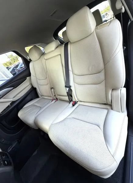 Used 2018 MAZDA CX-9 Touring FWD image 20