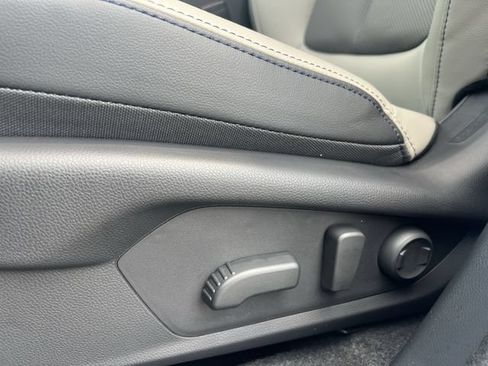 New 2026 Subaru Forester Limited AWD/4WD image 32