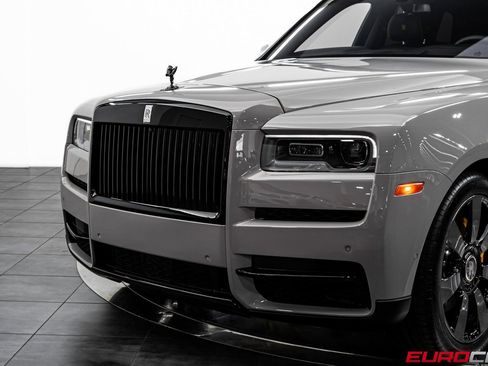 Used 2024 Rolls-Royce Cullinan image 14