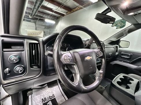 Used 2018 Chevrolet Silverado 1500 LT w/ All Star Edition AWD/4WD image 10