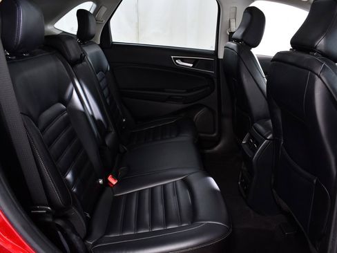 Used 2023 Ford Edge SEL w/ Convenience Package image 19