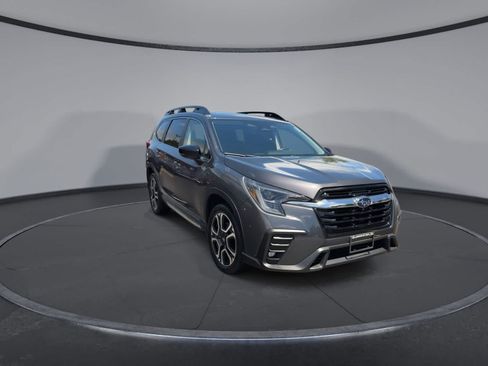 Certified 2024 Subaru Ascent Limited w/ Technology Package AWD/4WD image 2