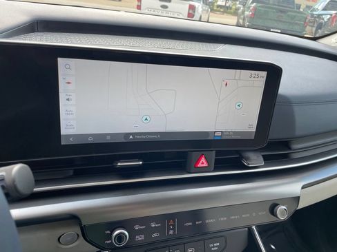 New 2026 Kia Carnival SX Prestige FWD image 21