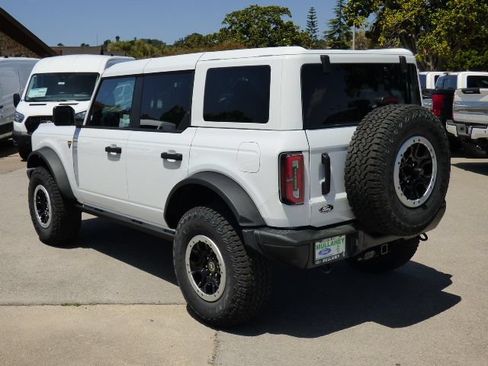 New 2026 Ford Bronco Badlands AWD/4WD image 5