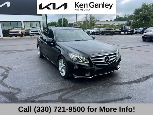 Used 2014 Mercedes-Benz E 350 4MATIC Sedan image 3