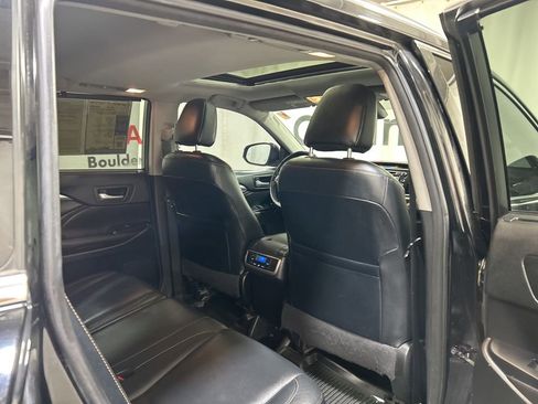 Used 2017 Toyota Highlander XLE image 15